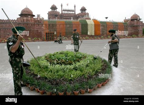 Indian pm speech hi-res stock photography and images - Alamy