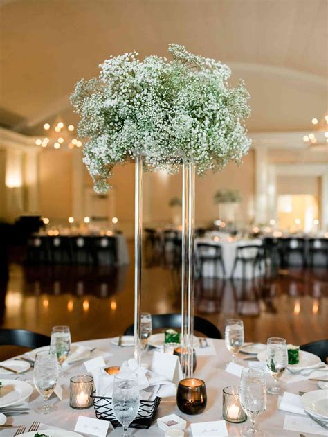 The Best Single-Variety Floral Wedding Centerpieces