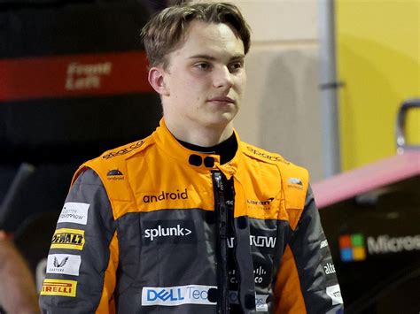 Piastri Signs New Deal With F1 Team McLaren New Vision Official