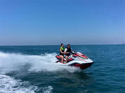 Dubaï Burj Al Arab et les îles du monde Excursion en jet ski