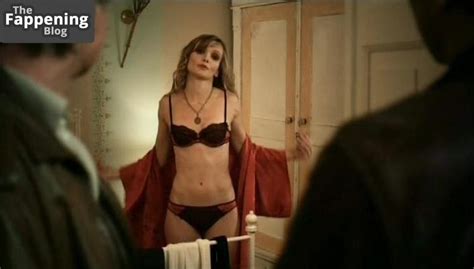 Alexandra Finder Nude Celebs The Fappening Forum