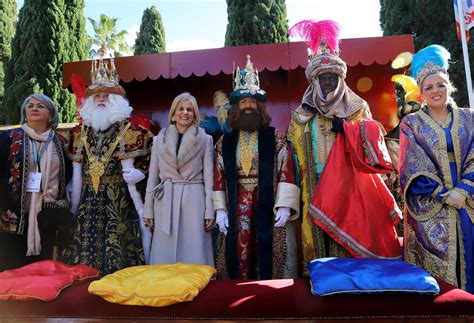 Los Reyes Magos De Jerez Reciben Sus Coronas En Un Solemne Acto Que