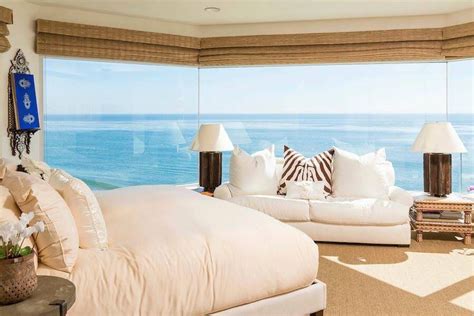 Quarto Vista Para O Mar Minimalist Home Decor Beach House