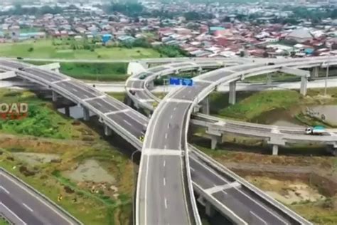 Keberadaan Jalan Tol Kualatanjung Parapat Di Sumatera Utara Akses