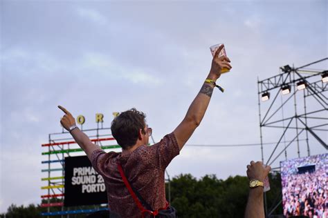 Não foram os cabeças de cartaz a devolver a euforia ao Primavera Sound