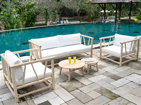 Lot De Tables Basses De Jardin En Teck Naturel Clair Tulum De Mylia