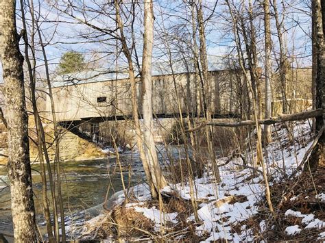 Flint Covered Bridge in Tunbridge, Vermont. Spanning First Branch of ...