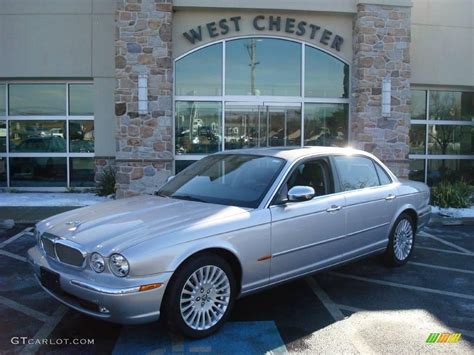 Platinum Silver Metallic Jaguar Xj Vanden Plas Photo