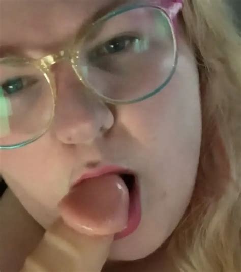 Stupid Fat Slut Nude Pics XHamster