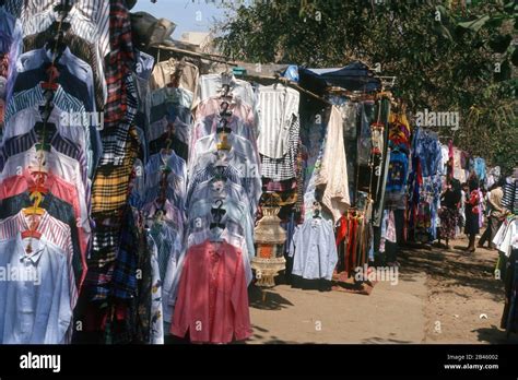 Fashion street mumbai maharashtra India Asia Stock Photo - Alamy