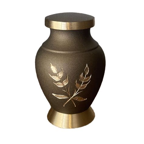 Cremation Containers, Caskets, Urns, Keepsakes and Jewelry | Essential Cremations