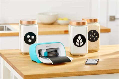 The Best Cricut Machine to Buy for Your Craft Projects