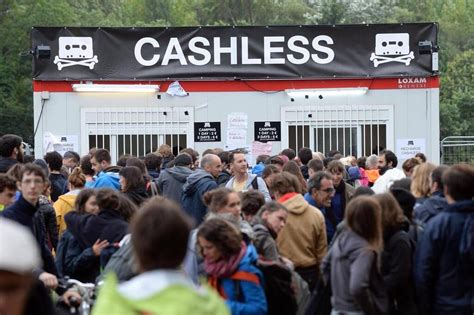 Hellfest Vieilles Charrues À la fin des festivals que devient l