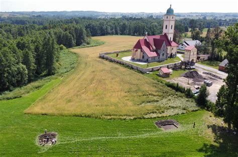 Niezwykłe Odkrycia Archeologiczne W Staromieściu Wpowieciepl