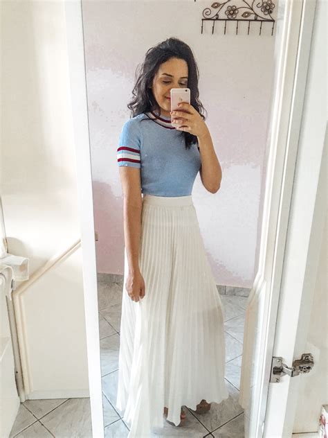 Saia Longa Branca Look - Saia plissada longa branca KEYKEY STORE | Saia longa branca, Look saia ...