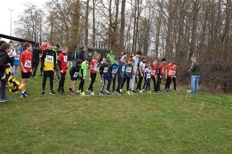 Unsere Leichtathleten Bei Den Kreiswaldlaufmeisterschaften Kehler Fv