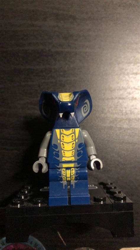 Ninjago Experts Help I Have What I Thought Was A Skales Minifigure But