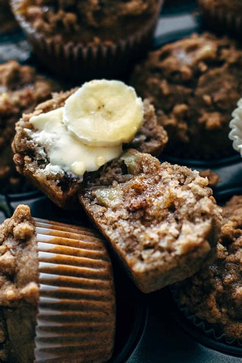 These Super Moist Banana Nut Muffins Are Topped With A Cinnamon Walnut