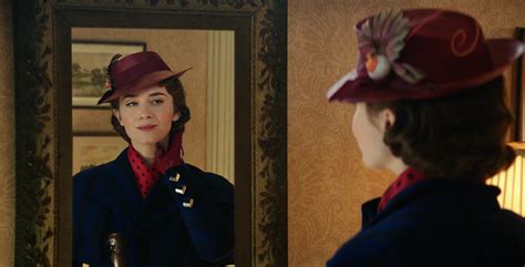 How Emily Blunt transformed for 'Mary Poppins Returns'