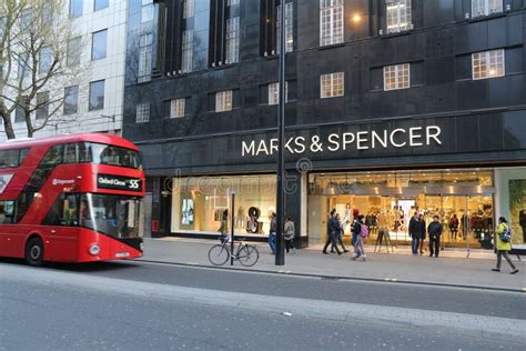 Marks Spencer Store Oxford Street London Stock Photos - Free & Royalty ...