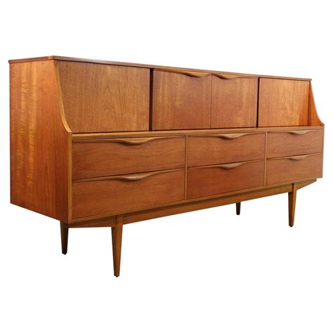 Vintage Mid Century Modern Teak Sideboard By Nathan Furniture At 1stDibs