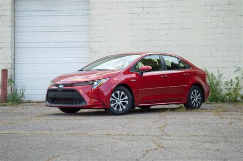 Toyota Corolla Hybrid packs the best parts of the Prius without the ...