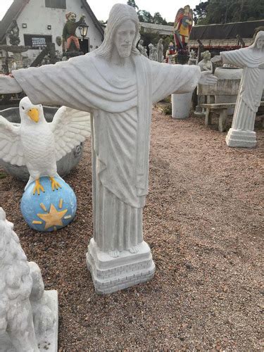 Estatua Cristo Redentor Em Cimento R 900 00 Em Mercado Livre