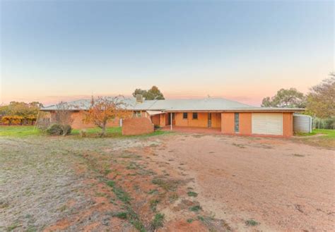 64 Chislets Road Red Cliffs Vic 3496 One Agency Mildura