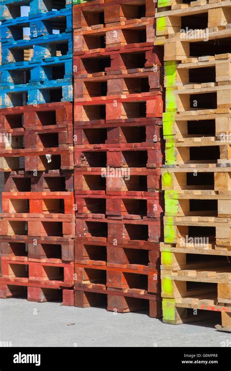 Euro Pallet Or Epal Palletis The Standard European Pallet As Specified