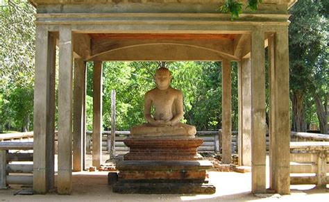 Samadhi Buddha Statue