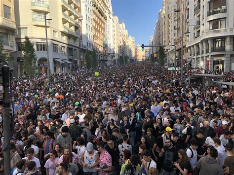 Marcha Mundial De La Marihuana Los Defensores De La Regulaci N