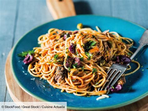 Spaghettis Aux Sardines Et Olives Facile D Couvrez Les Recettes De