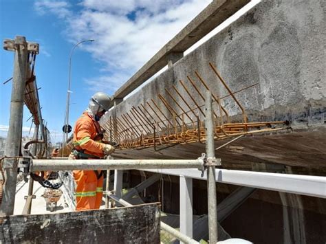 A Gazeta Terceira Ponte Muretas Laterais Come Am A Ser Retiradas