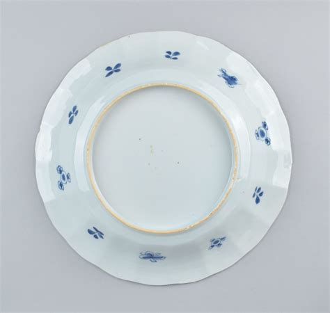 A Large Chinese Blue And White Lobed Crab Fish Dish Kangxi