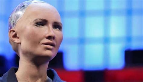 Sophia La Robot Humanoide Más Avanzada Del Mundo Vendrá A Navarra