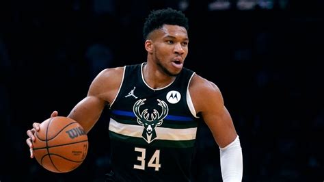 Giannis Antetokounmpo Says He Would Be Open To Playing For Chicago Bulls Later In Nba Career Espn