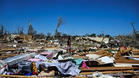 Mississippi faces more extreme weather after tornado kills 25 - eNCA