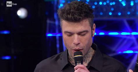 Fedez Con Battito A Sanremo 2025