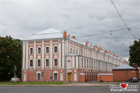 Здание 12 коллегий - Занимательный Петербург