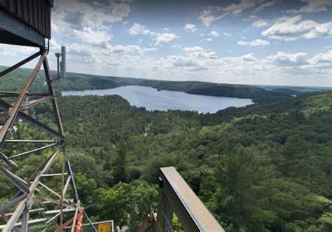 Dorset Scenic Lookout Tower - Dorset | Ontario - 1000 Towns of Canada