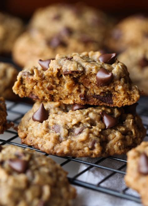 Oatmeal Chocolate Chip Cookies A Classic And Easy Cookie Recipe