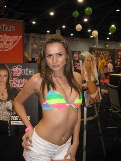 Exxotica Miami Pics BonoONE Style Porn Fan Community Forum