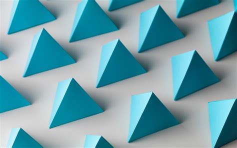 aligning  team  create  consistent visual brand identity