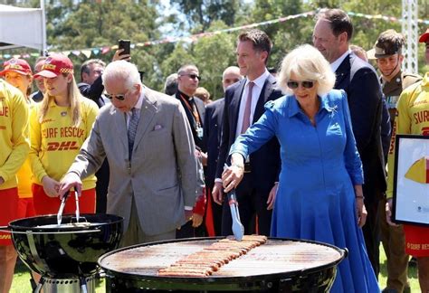 En Images Le Roi Charles Iii Invit Dhonneur Dun Barbecue G Ant Pour