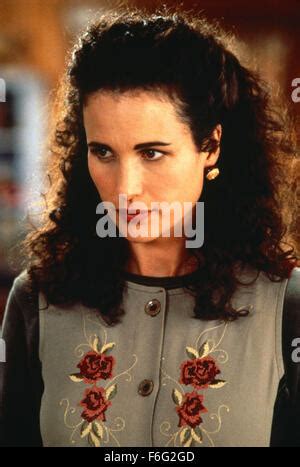 ANDIE MACDOWELL MULTIPLICITY (1996 Stock Photo, Royalty Free Image ...