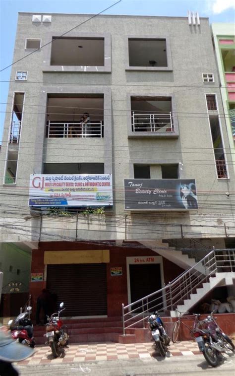 Commercial Space For Rent At Temple Street Kakinada