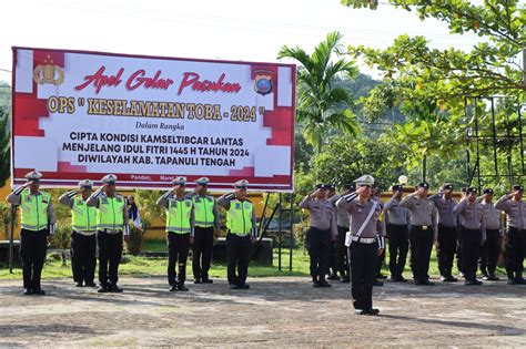 Polres Tapteng Gelar Apel Operasi Keselamatan Toba