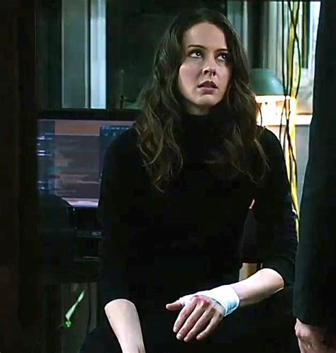 Pin By David Wadden On Person Of Interest Amy Acker Person Of