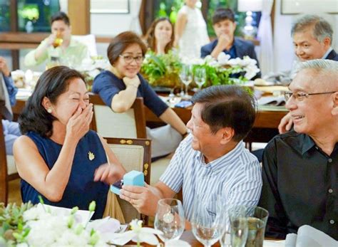 On Their 30th Marcos Asks First Lady To Renew Vows