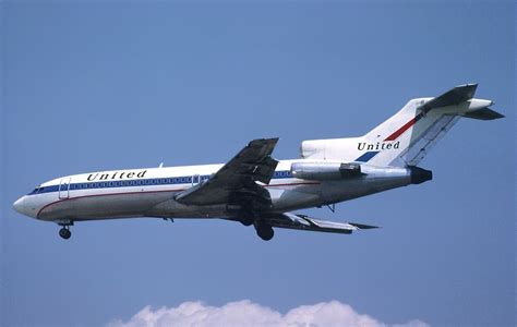 How United Airlines Flight 389 Became The Boeing 727's First Hull Loss